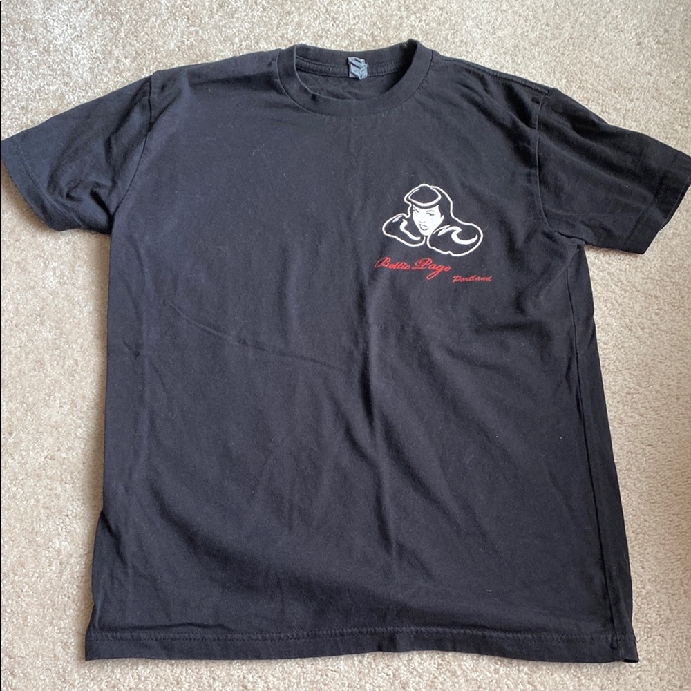 Bettie Page Portland Black Graphic T-Shirt Sz S